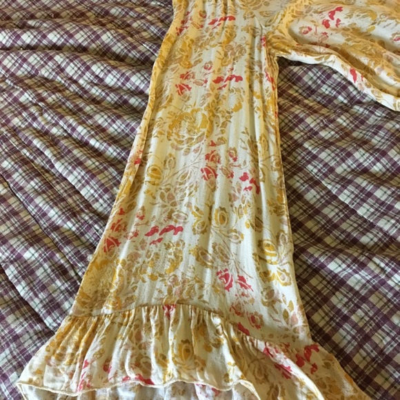 MINKPINK Hi/Lo, Boho, Long Bell Sleeves GentlyWorn - Picture 5 of 8